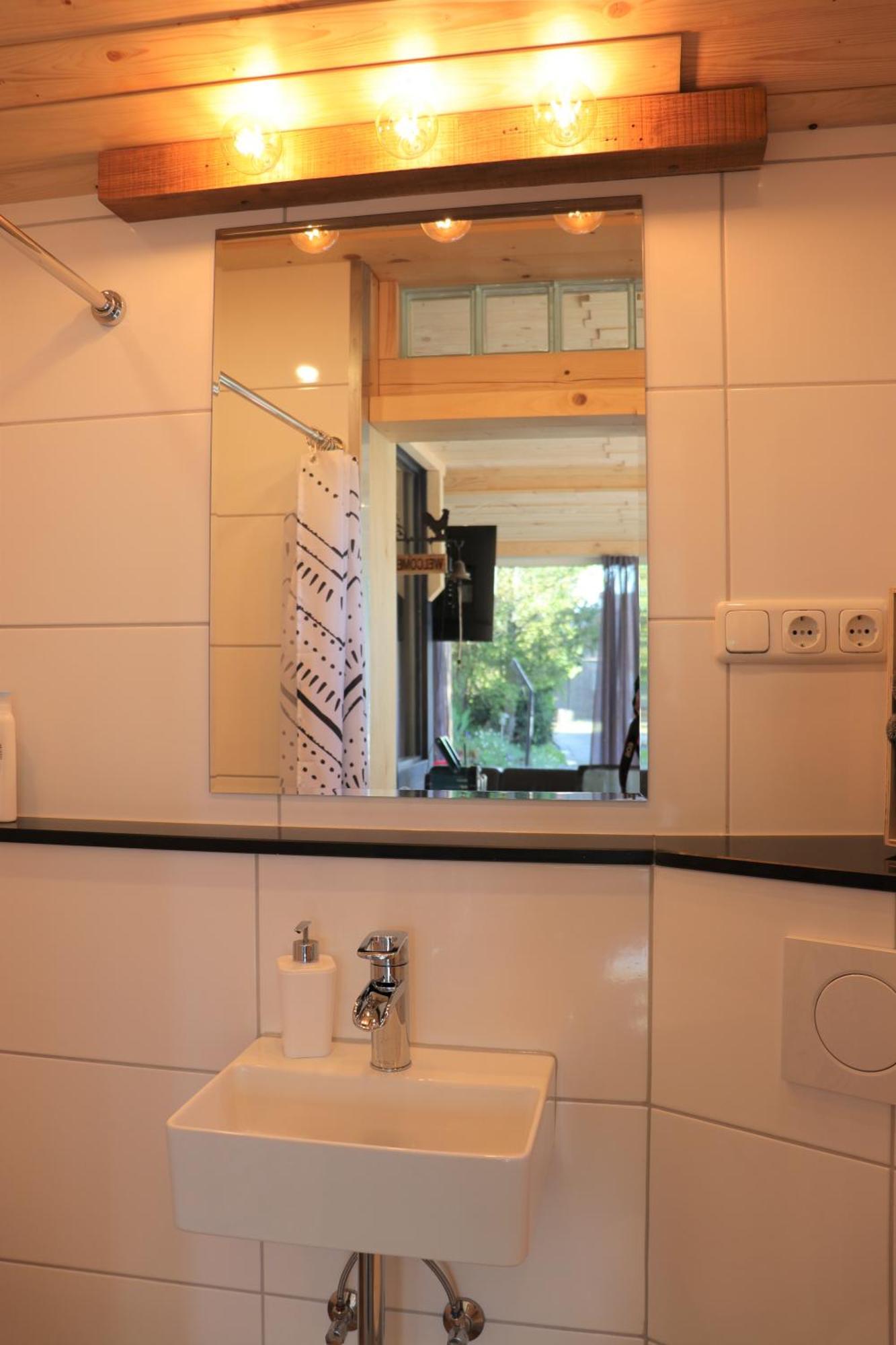 Ferienunterkuenfte Deinhardt Villa Poxdorf Bilik gambar